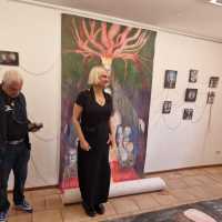 Svetlana vernissage.jpg